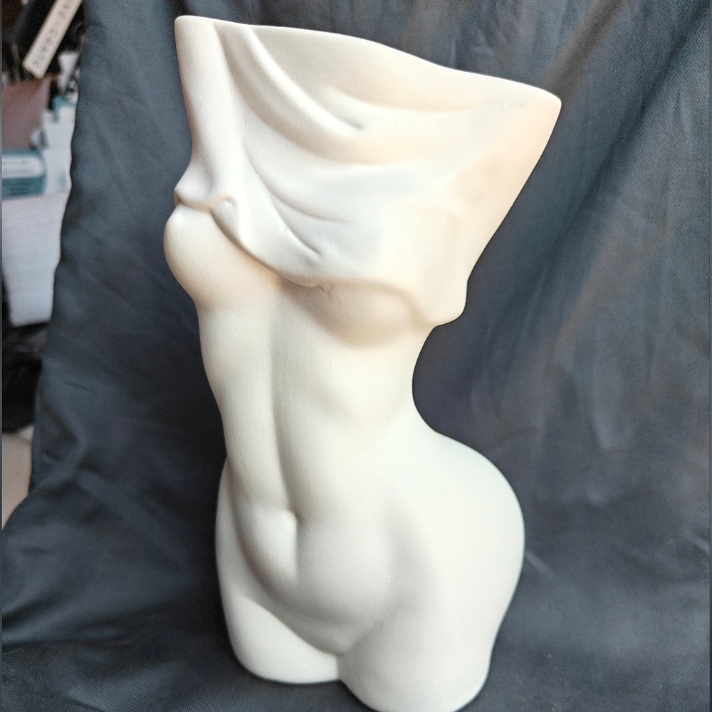 Elegant Feminine Body Ceramic Vase, Feminine Curves - Bohemian Decoration - Picture 3 of 6
